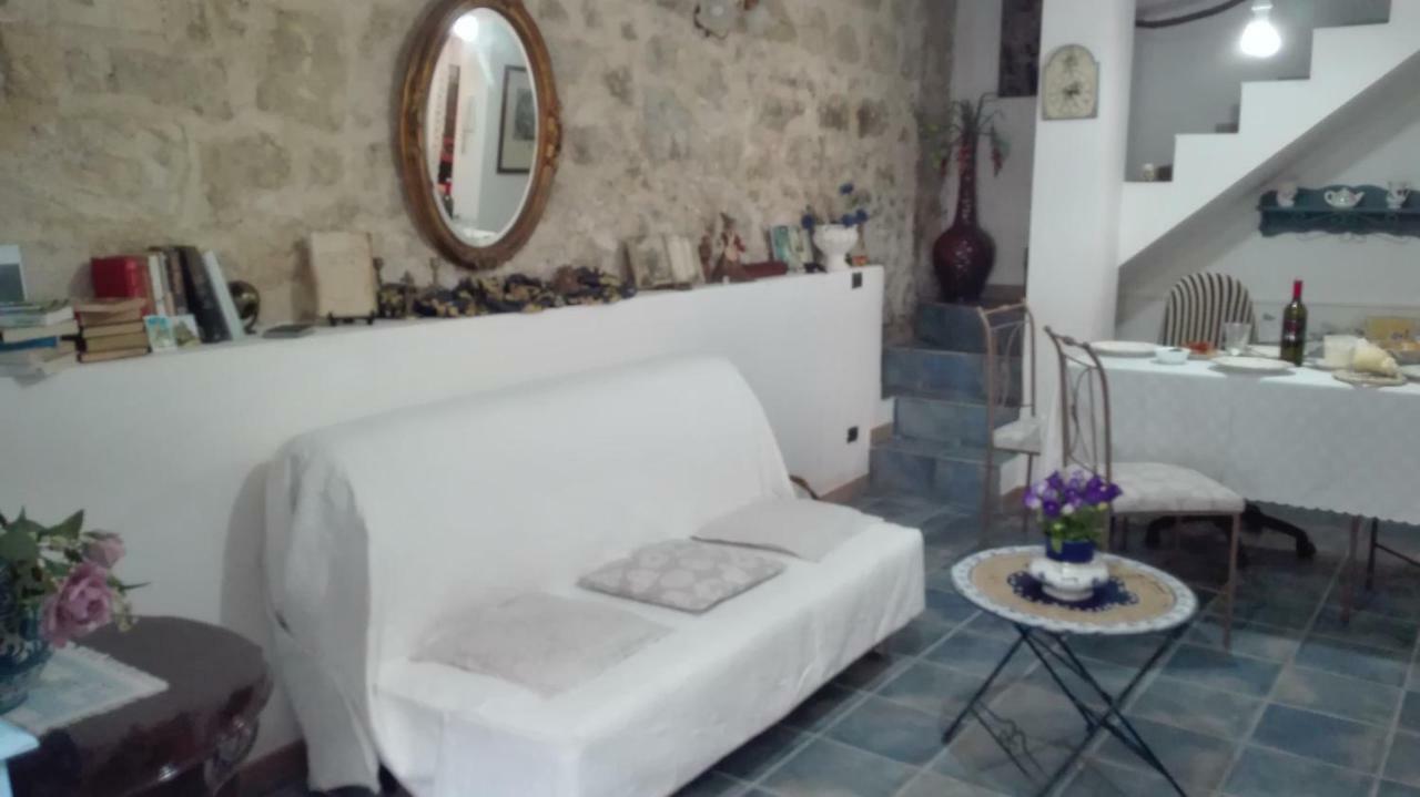Punto Antico Villa Рагуза Екстериор снимка