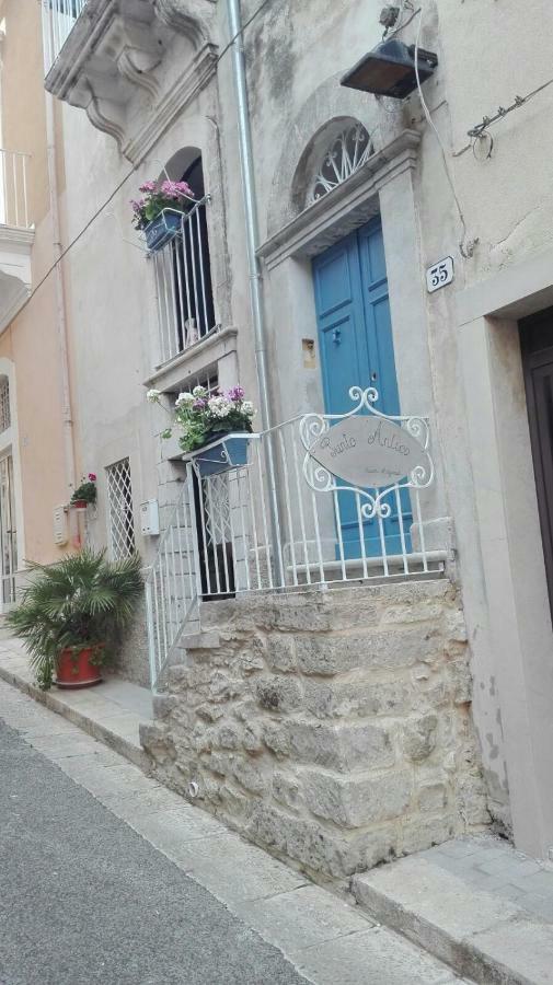 Punto Antico Villa Рагуза Екстериор снимка